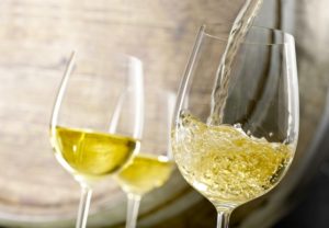 verres-de-vin-blanc
